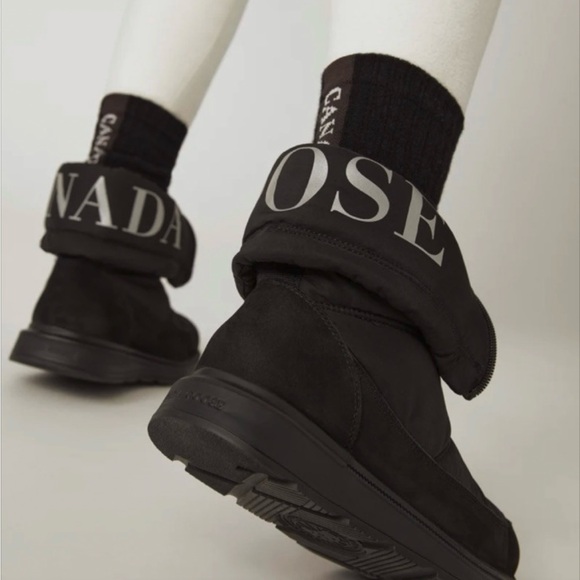 BNIB Canada Goose Women's Cypress Fold-Down Puffer Boot - Picture 1 of 6